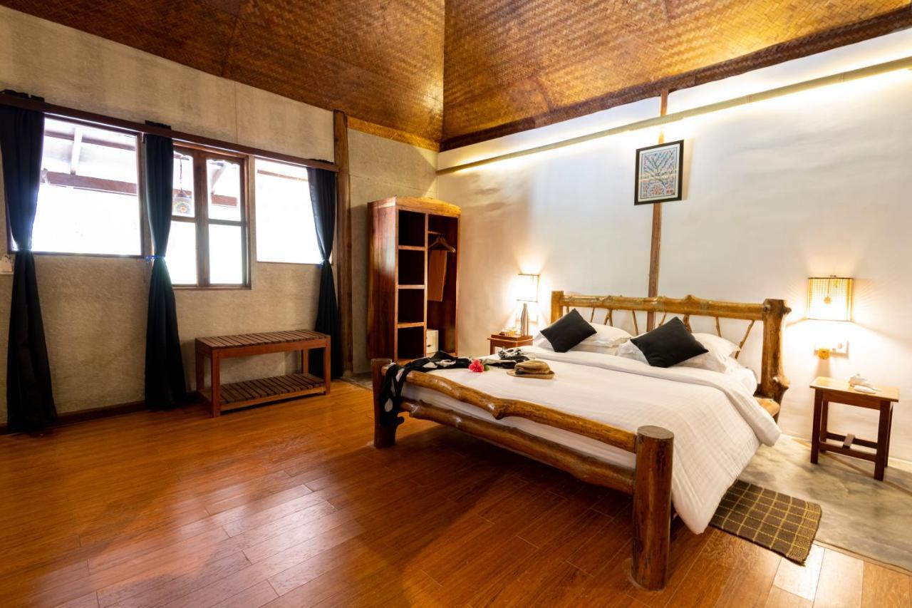 Wild Orchid Hotel Kala Pathar Beach ภายนอก รูปภาพ